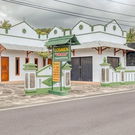 RedDoorz near Wisata Pantai Parangtritis Kretek Bagian luar foto