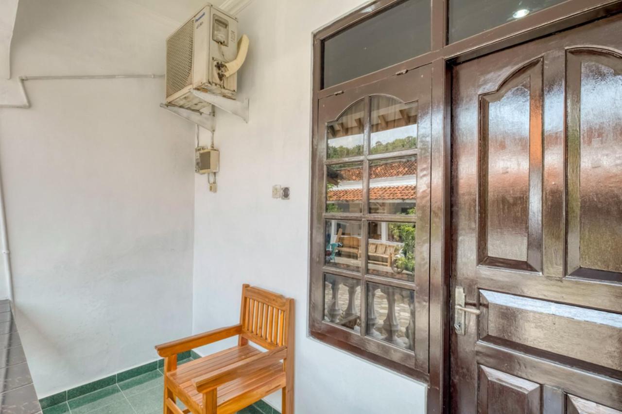 RedDoorz near Wisata Pantai Parangtritis Kretek Bagian luar foto